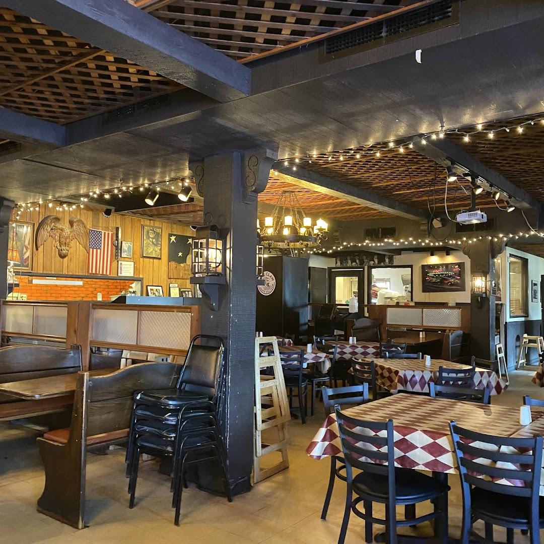 Nino's Pizza